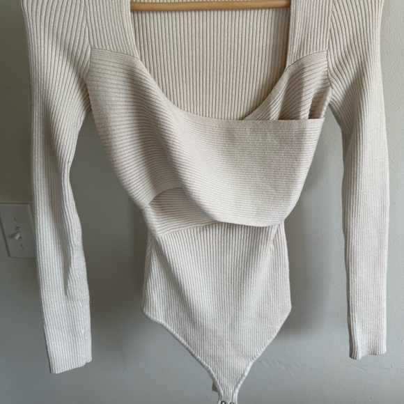 Abercrombie & Fitch Ribbed Bodysuit LuxeLoft Wrap Sweater Bodysuit Ivory Small - Picture 4 of 11